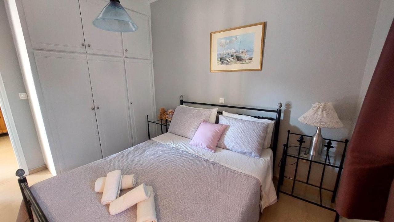 Alex Apartment ペラマ エクステリア 写真