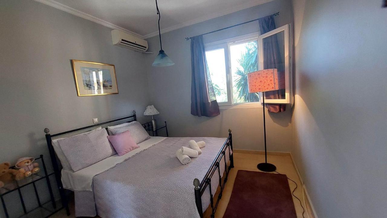 Alex Apartment ペラマ エクステリア 写真